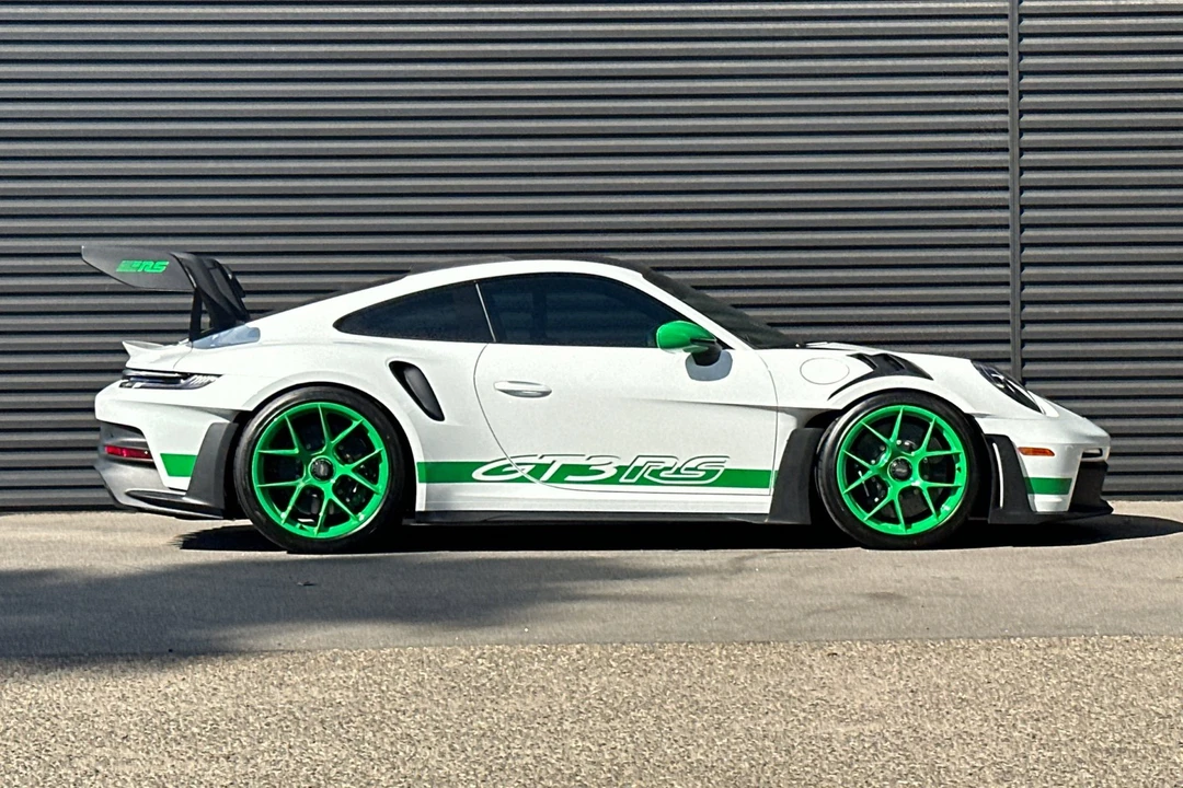 2023 Porsche 992 GT3 RS - Image 9 of 21