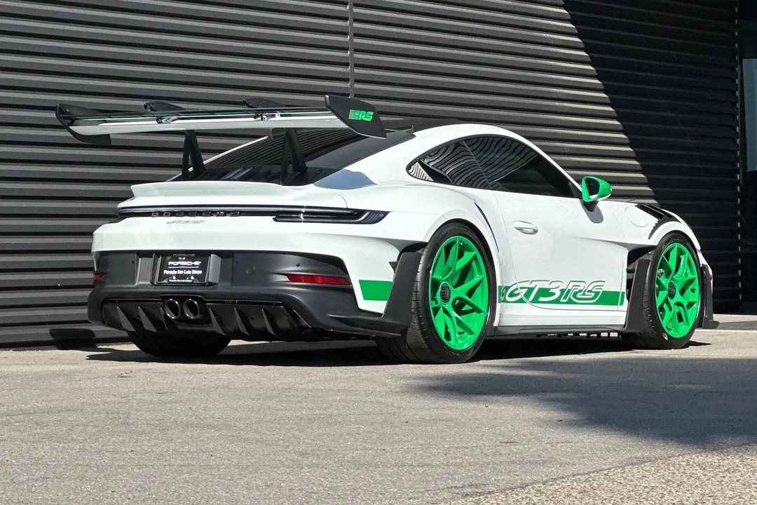 2023 Porsche 992 GT3 RS - Image 8 of 21