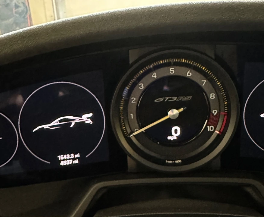 2023 Porsche - Image 9 of 9