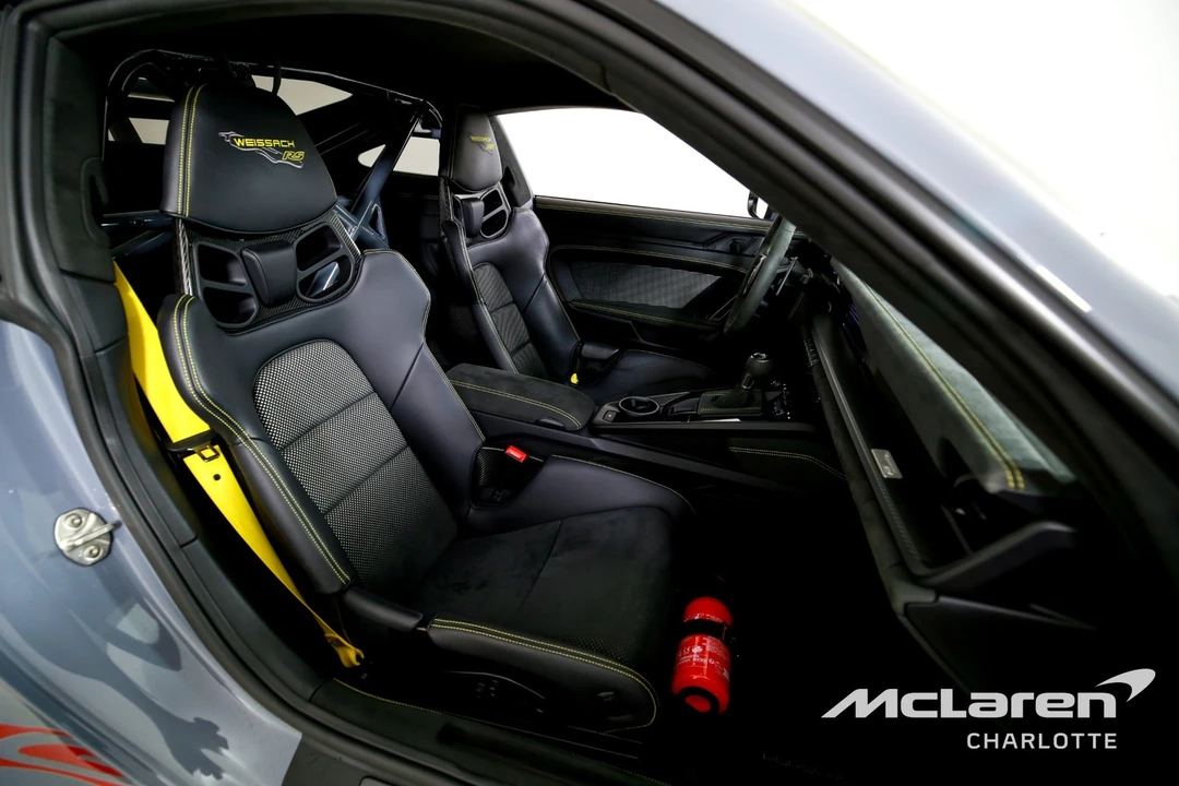 2023 Porsche 992 GT3 RS - Image 18 of 21