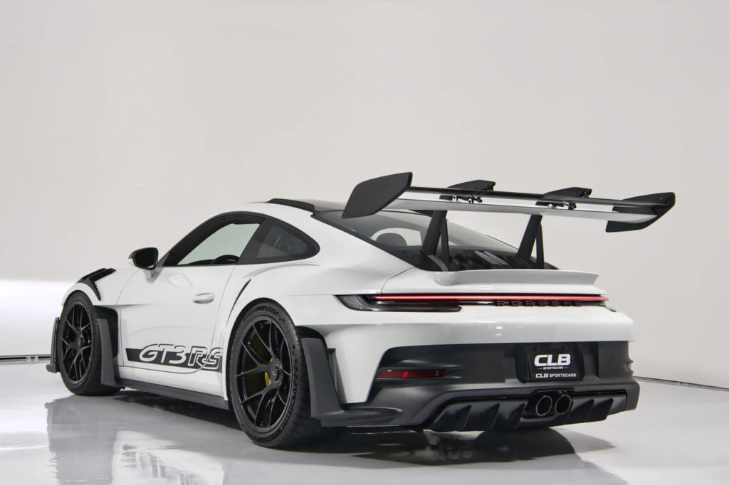 2023 Porsche 992 GT3 RS - Image 10 of 31