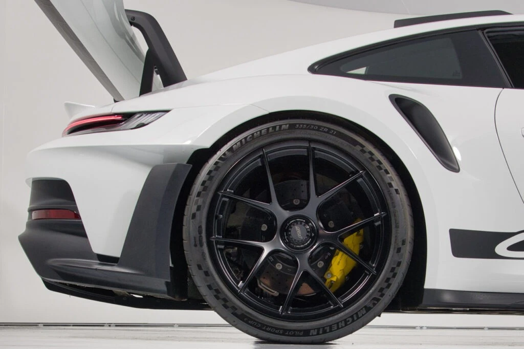 2023 Porsche 992 GT3 RS - Image 14 of 31