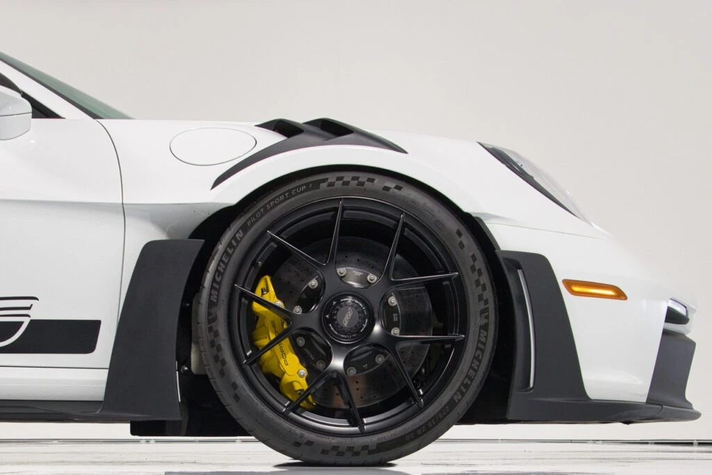 2023 Porsche 992 GT3 RS - Image 15 of 31