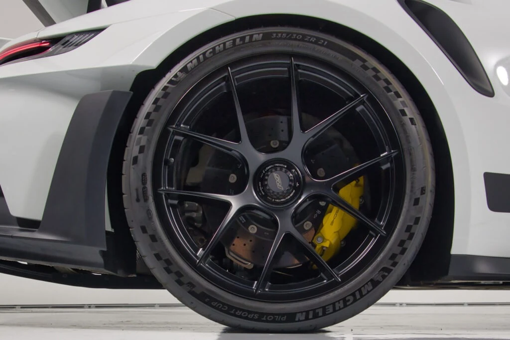 2023 Porsche 992 GT3 RS - Image 16 of 31