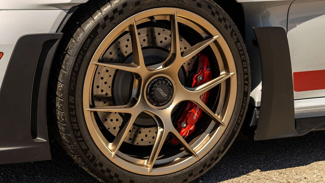 2023 Porsche 992 GT3 RS - Image 31 of 31