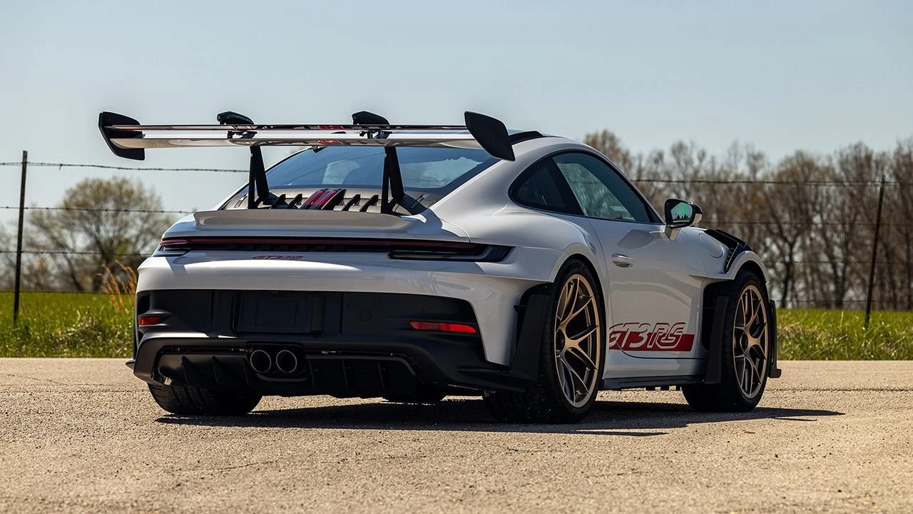 2023 Porsche 992 GT3 RS - Image 23 of 31