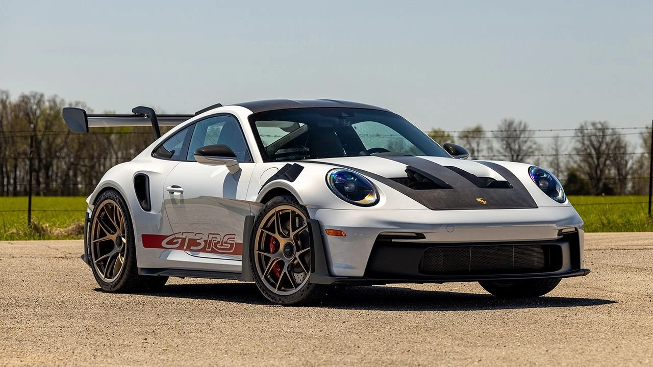 2023 Porsche 992 GT3 RS - Image 10 of 31