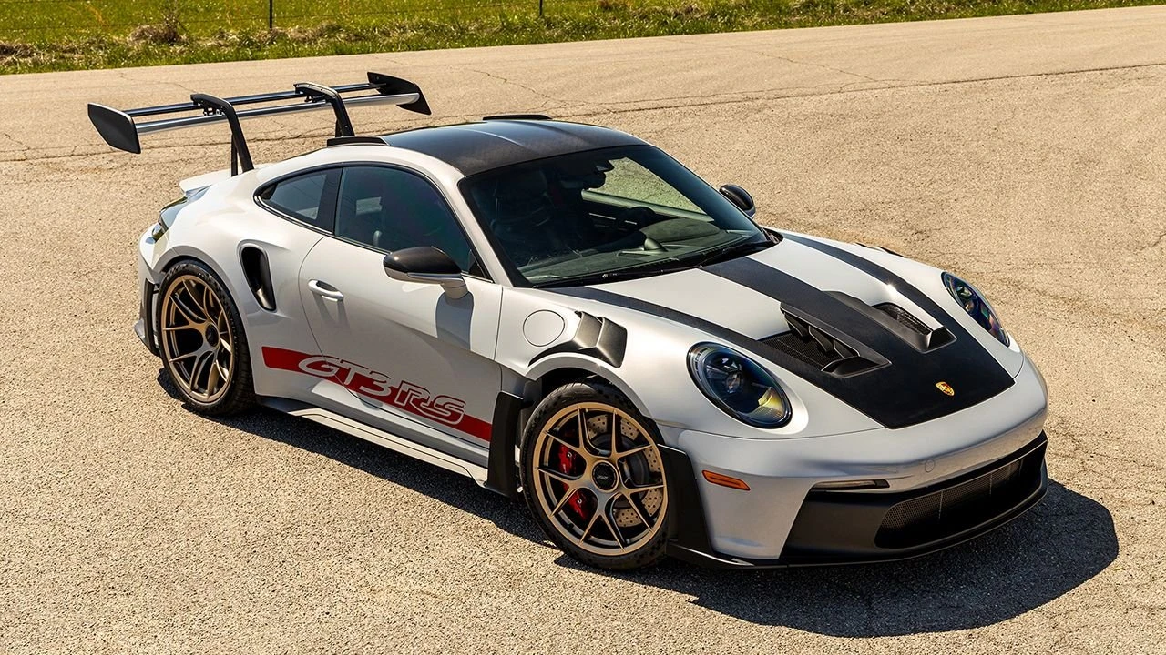 2023 Porsche 992 GT3 RS - Image 11 of 31