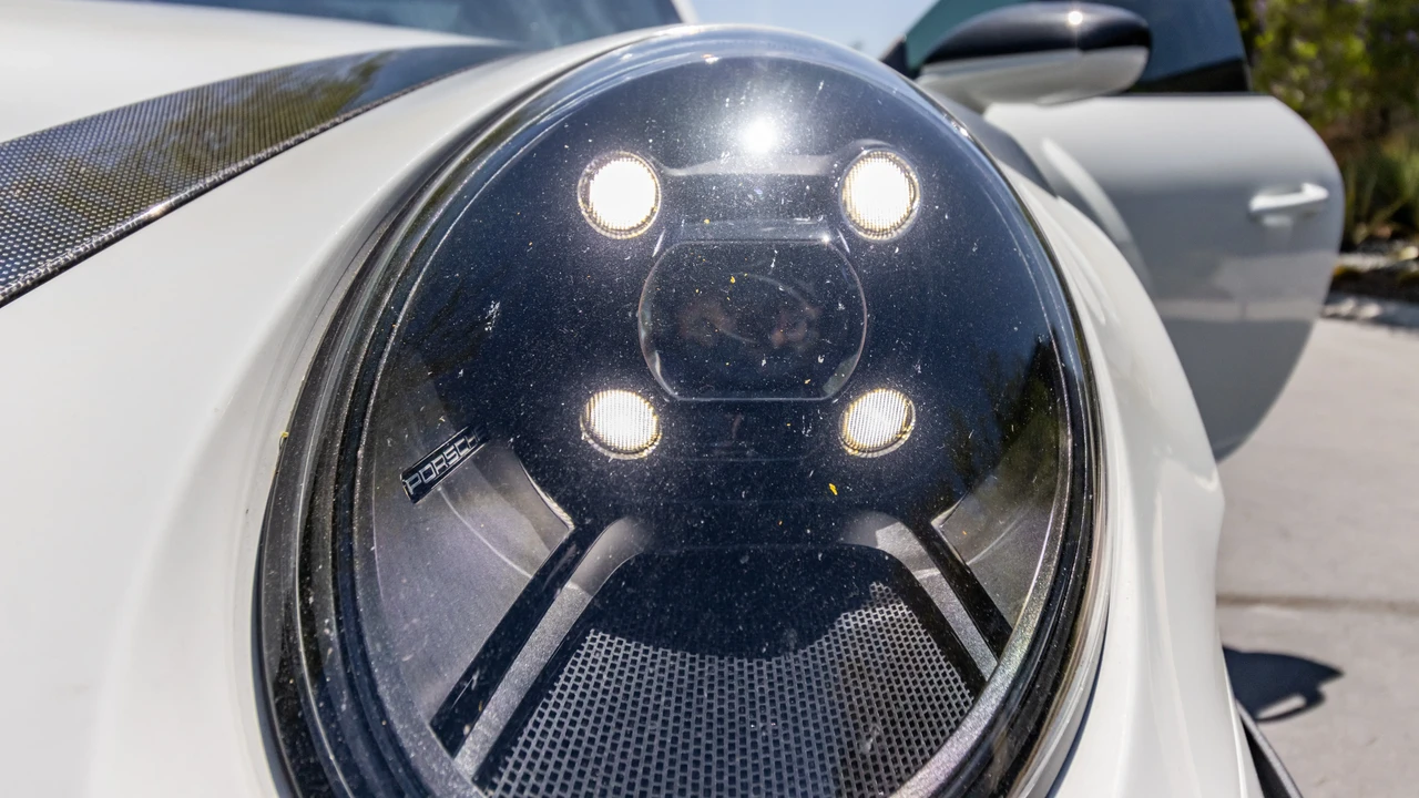 2023 Porsche 992 GT3 RS - Image 11 of 31