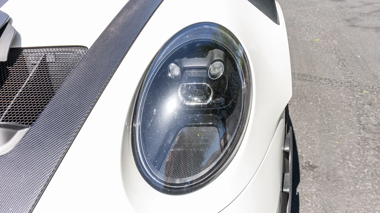 2023 Porsche 992 GT3 RS - Image 13 of 31