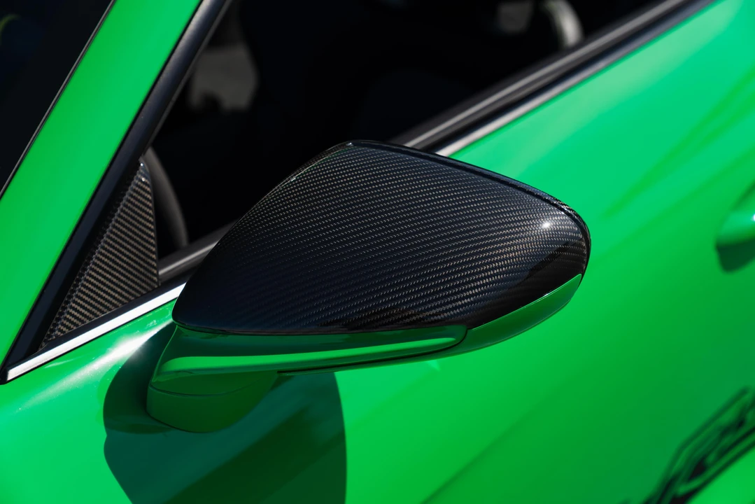 2023 Porsche 992 GT3 RS - Image 18 of 31