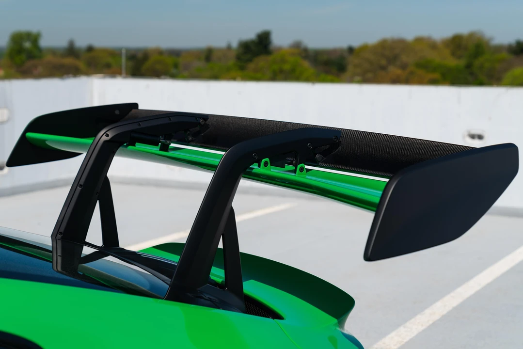 2023 Porsche 992 GT3 RS - Image 21 of 31