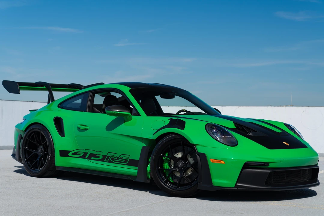2023 Porsche 992 GT3 RS - Image 12 of 31