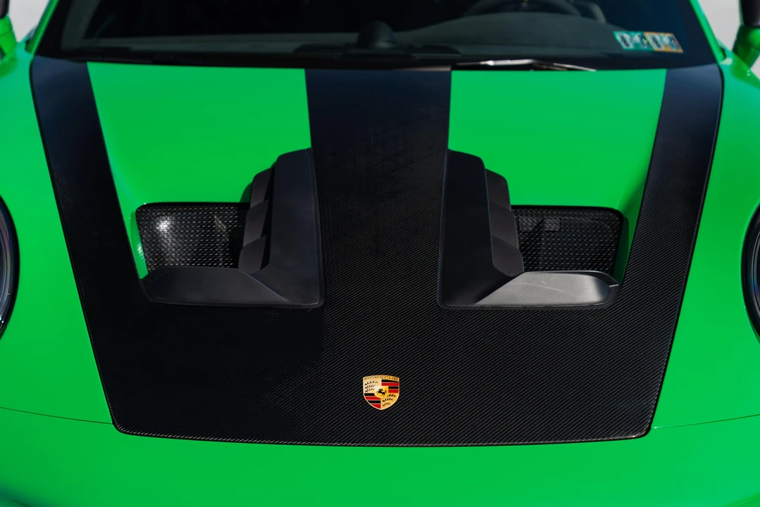 2023 Porsche 992 GT3 RS - Image 15 of 31