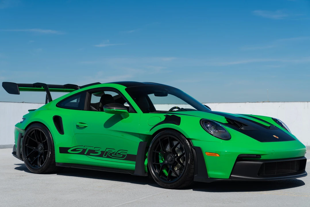 2023 Porsche 992 GT3 RS - Image 11 of 31