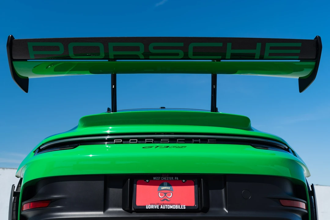2023 Porsche 992 GT3 RS - Image 27 of 31