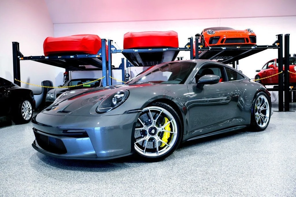 2023 Porsche 992 GT3 Touring - Image 5 of 12