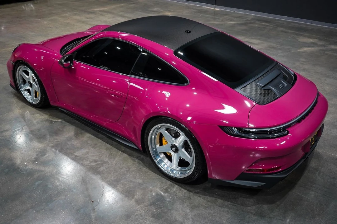 2023 Porsche 992 GT3 Touring - Image 15 of 31