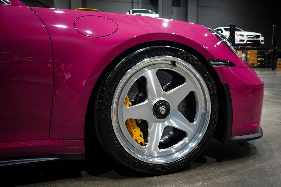 2023 Porsche 992 GT3 Touring - Image 22 of 31