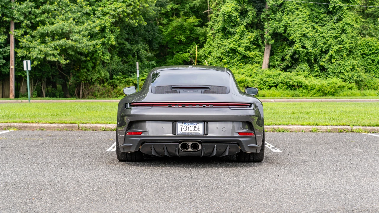 2023 Porsche 992 GT3 Touring - Image 6 of 31
