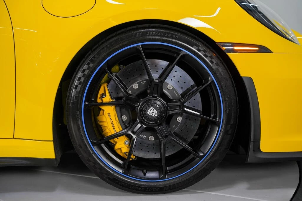 2023 Porsche 992 GT3 Touring - Image 27 of 31