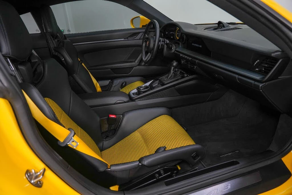2023 Porsche 992 GT3 Touring - Image 2 of 31