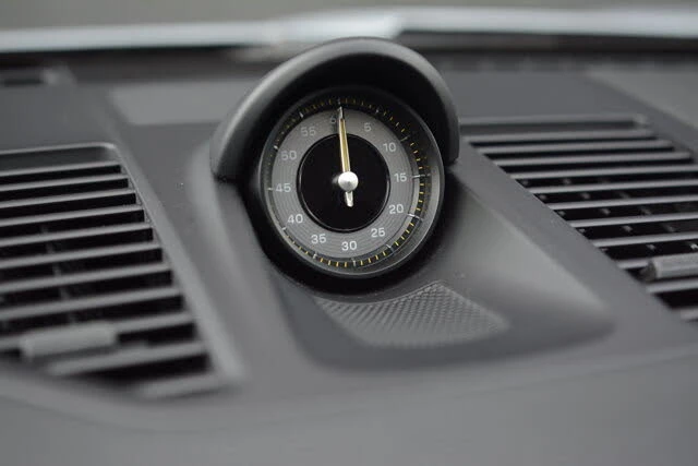 2023 Porsche 992 GT3 Touring - Image 18 of 31