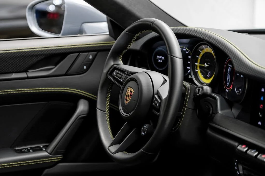 2023 Porsche 992 GT3 Touring - Image 20 of 31