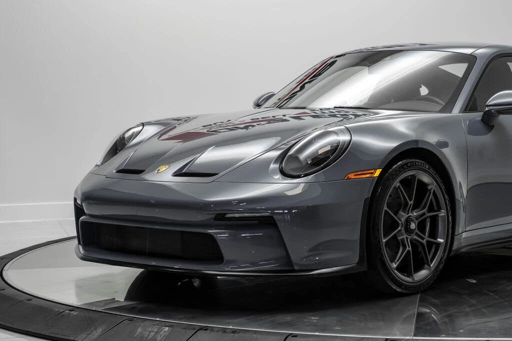 2023 Porsche 992 GT3 Touring - Image 2 of 31