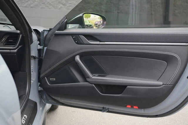 2023 Porsche 992 GT3 Touring - Image 25 of 31