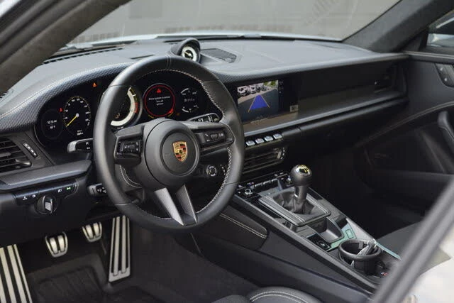 2023 Porsche 992 GT3 Touring - Image 15 of 31
