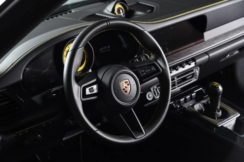 2023 Porsche 992 GT3 Touring - Image 15 of 31