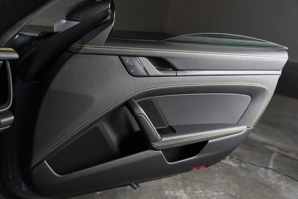 2023 Porsche 992 GT3 Touring - Image 27 of 31