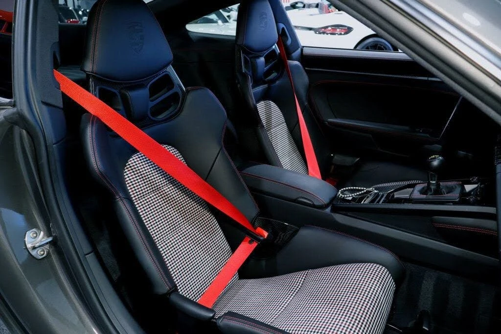 2023 Porsche 992 GT3 Touring - Image 23 of 31