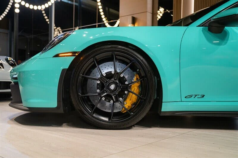 2023 Porsche 992 GT3 Touring - Image 11 of 31