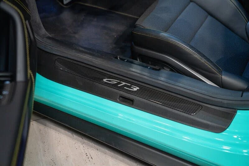 2023 Porsche 992 GT3 Touring - Image 16 of 31