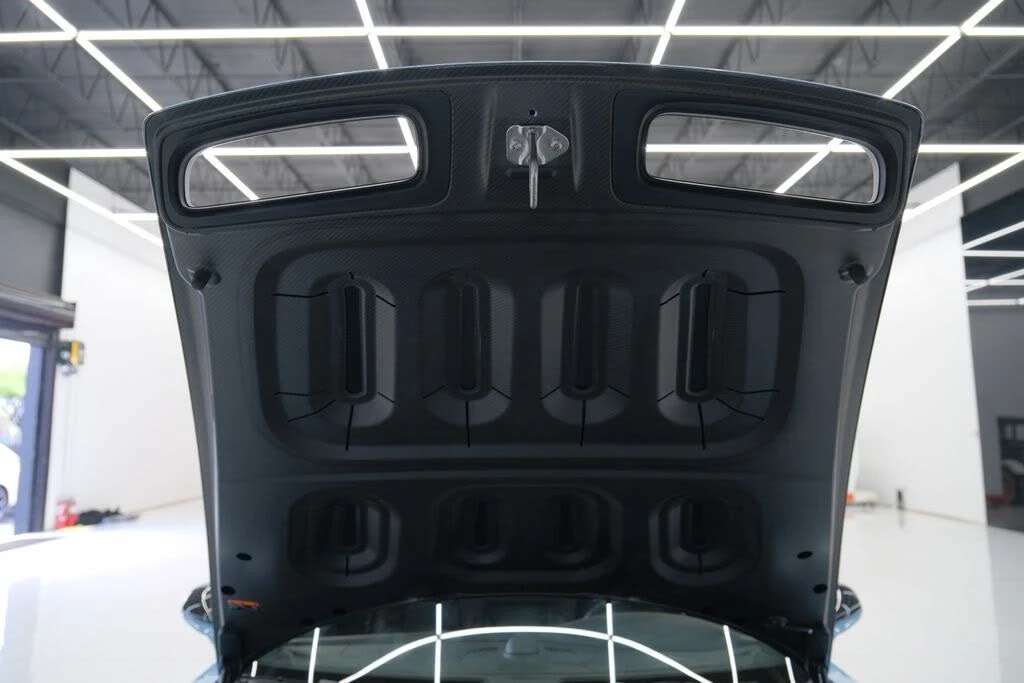 2023 Porsche 992 GT3 Touring - Image 28 of 31