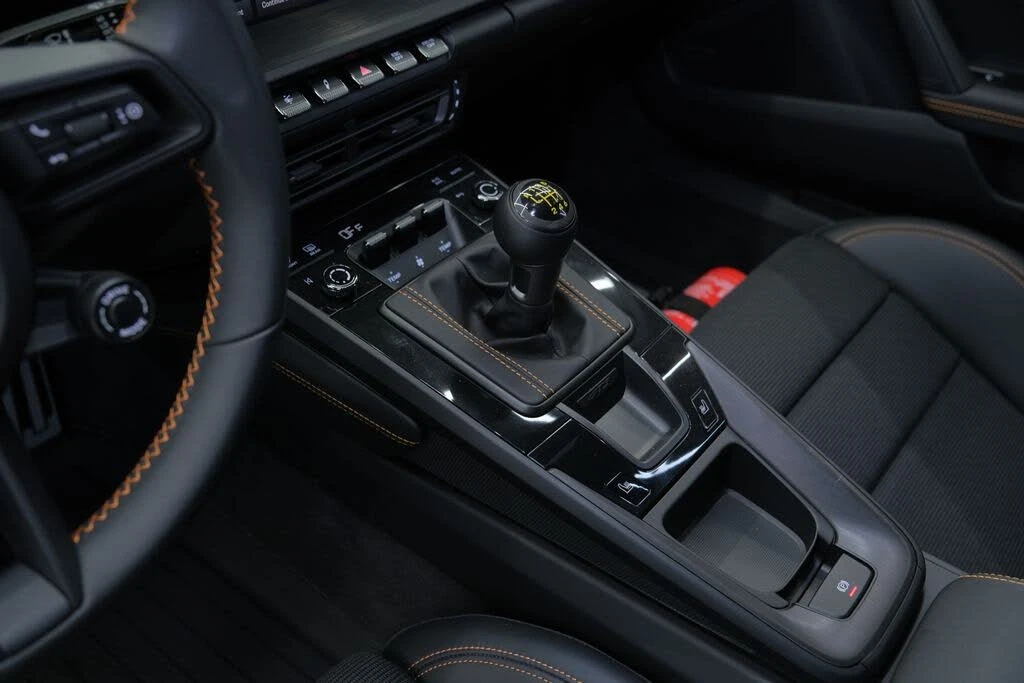 2023 Porsche 992 GT3 Touring - Image 11 of 31