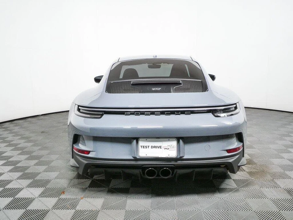 2023 Porsche 992 GT3 Touring - Image 26 of 31