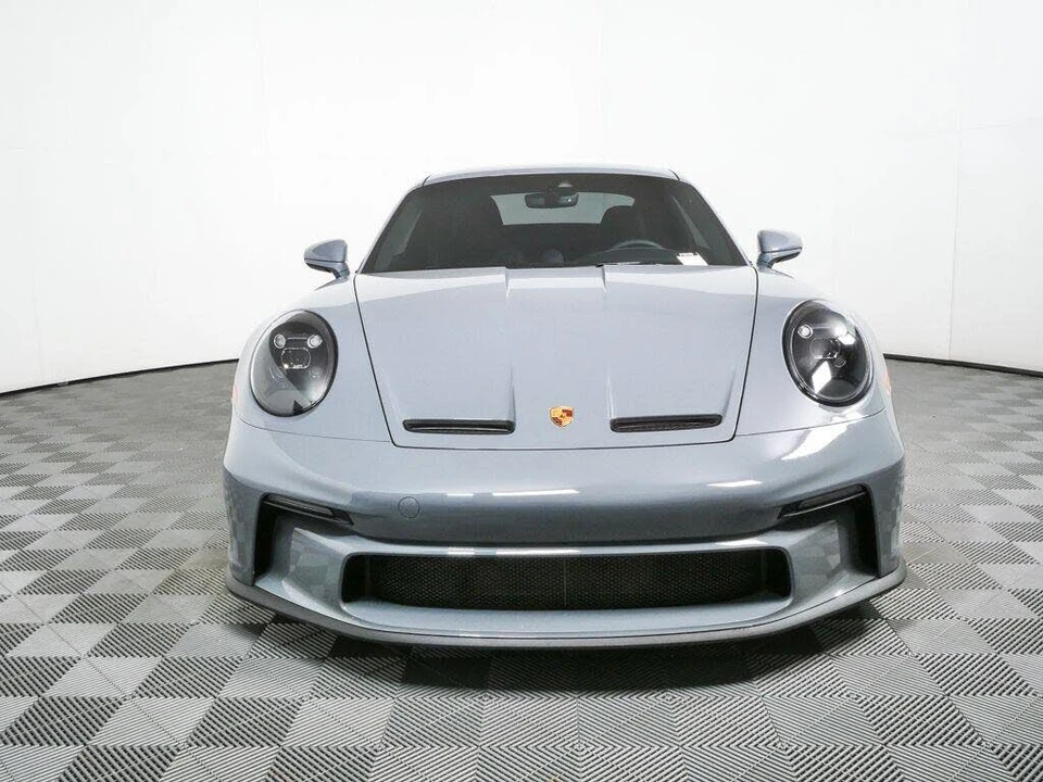 2023 Porsche 992 GT3 Touring - Image 29 of 31