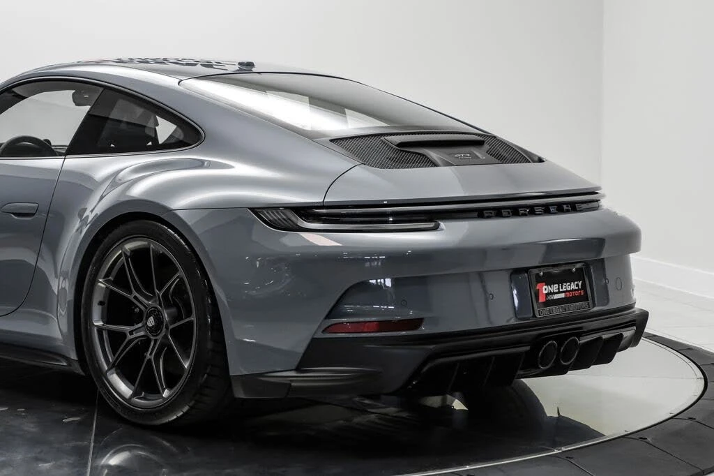 2023 Porsche 992 GT3 Touring - Image 15 of 31