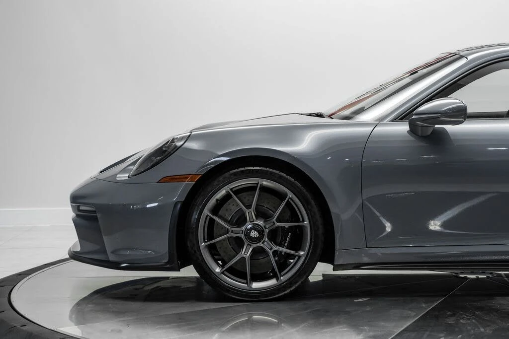 2023 Porsche 992 GT3 Touring - Image 17 of 31