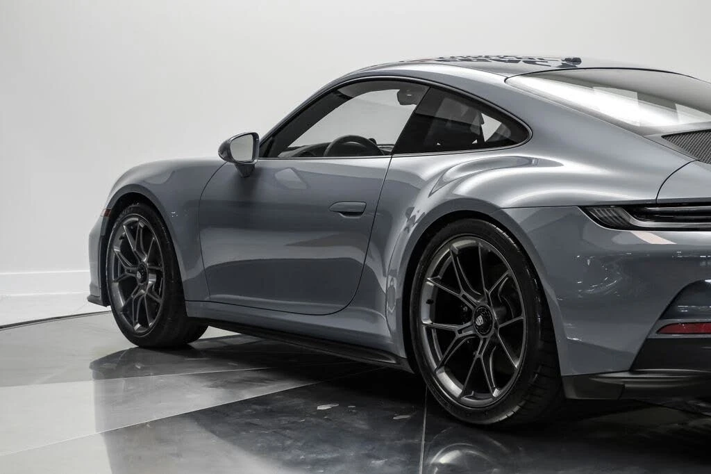 2023 Porsche 992 GT3 Touring - Image 14 of 31