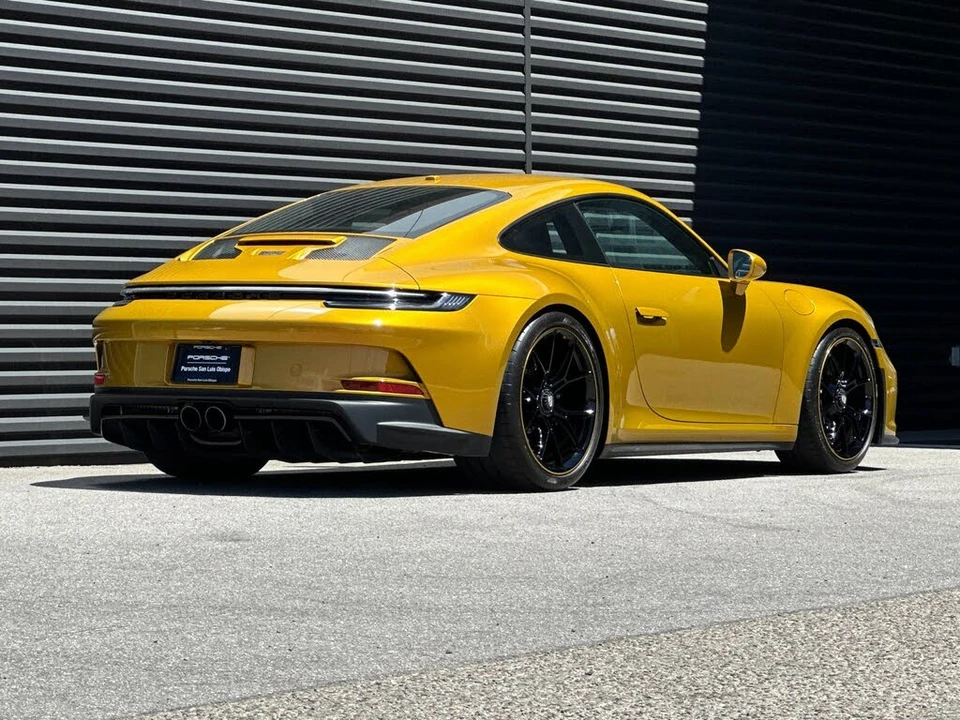 2023 Porsche 992 GT3 Touring - Image 8 of 31