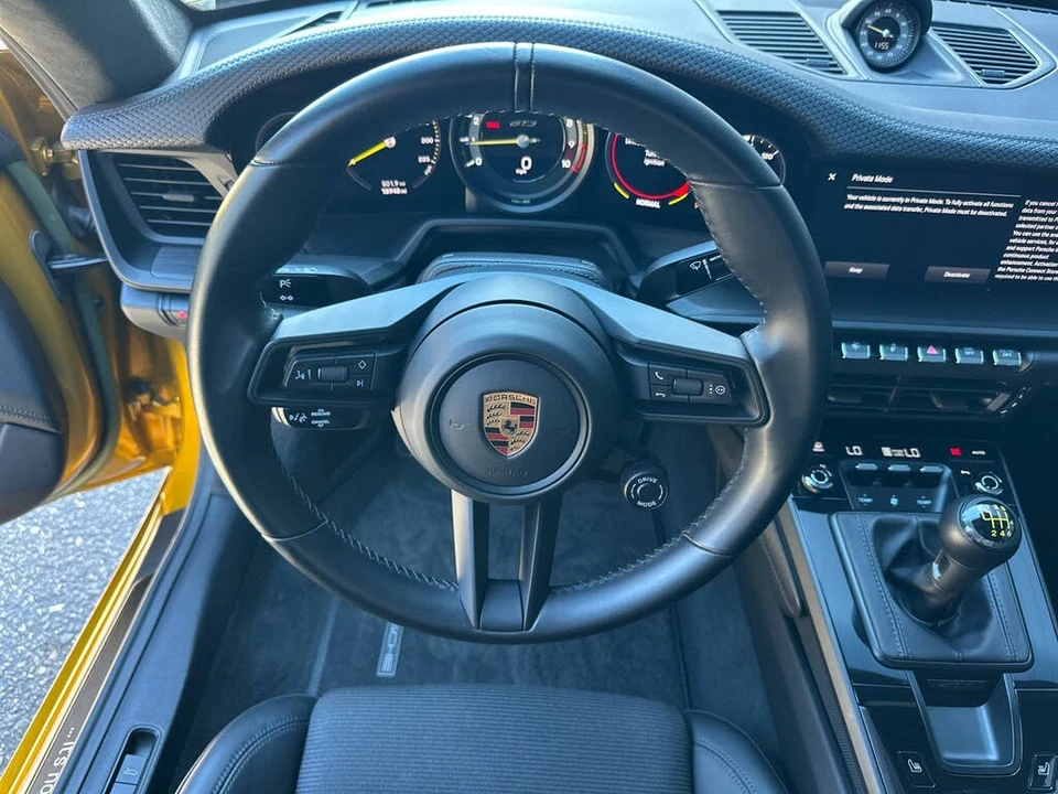 2023 Porsche 992 GT3 Touring - Image 15 of 31