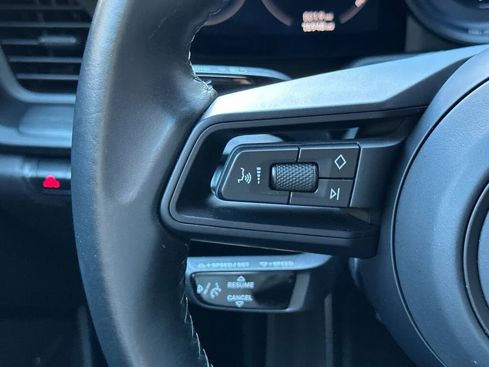 2023 Porsche 992 GT3 Touring - Image 28 of 31