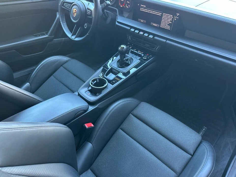 2023 Porsche 992 GT3 Touring - Image 16 of 31