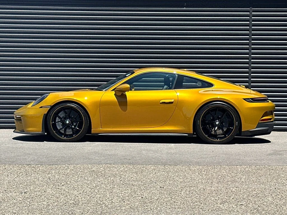 2023 Porsche 992 GT3 Touring - Image 2 of 31