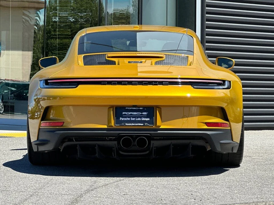 2023 Porsche 992 GT3 Touring - Image 7 of 31