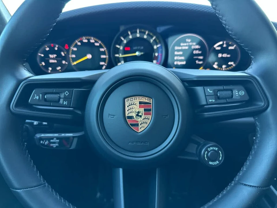 2023 Porsche 992 GT3 Touring - Image 21 of 28